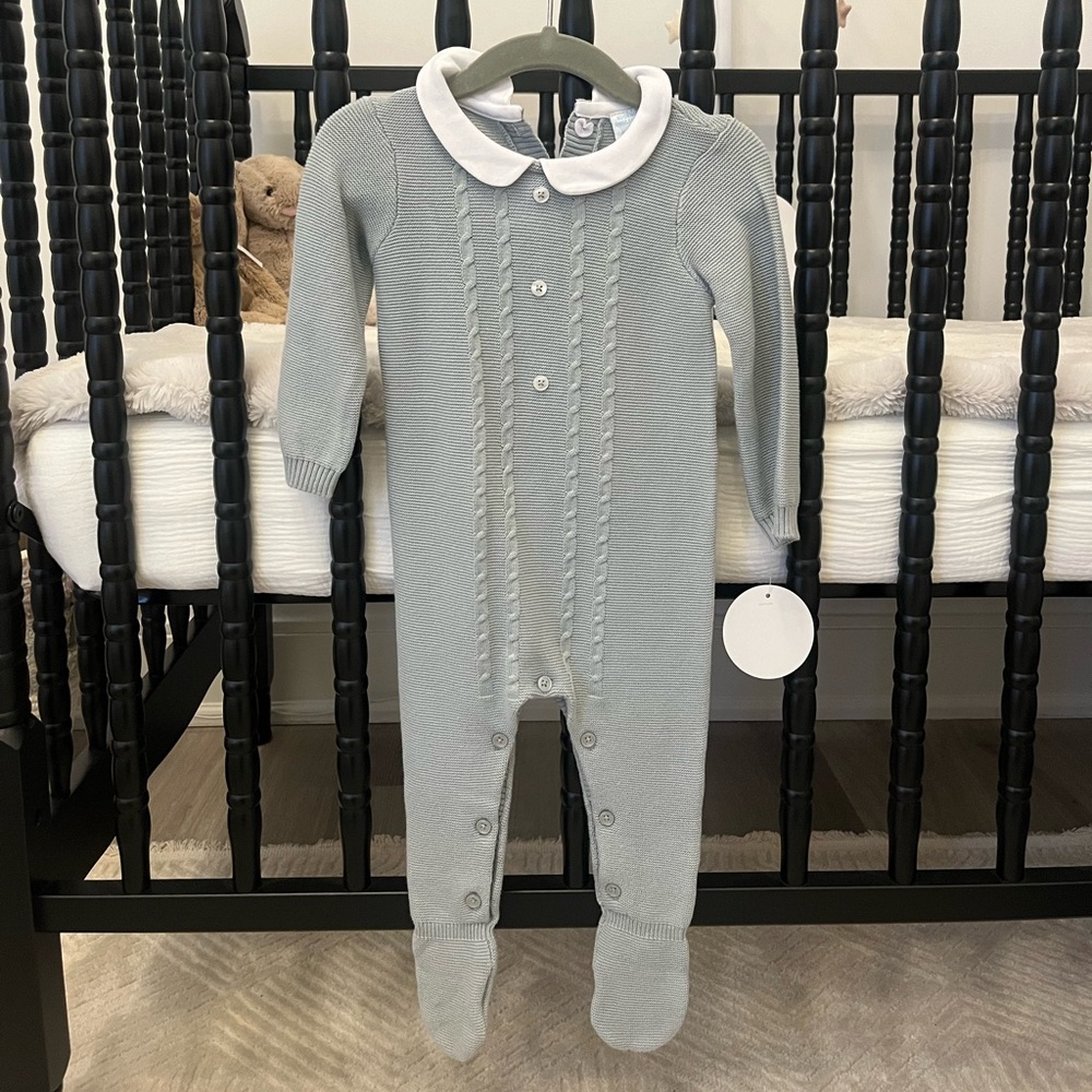 One piece coverall green knit white collar BRAND NEW w TAGS. Edgehill Collection